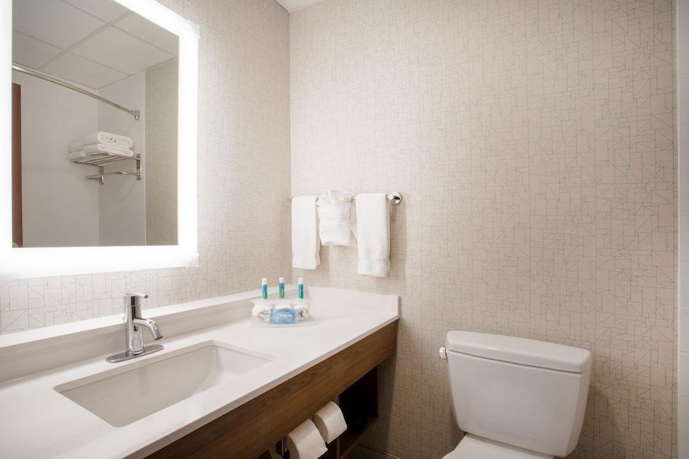 Holiday Inn Express Harrisburg East By Ihg Εξωτερικό φωτογραφία