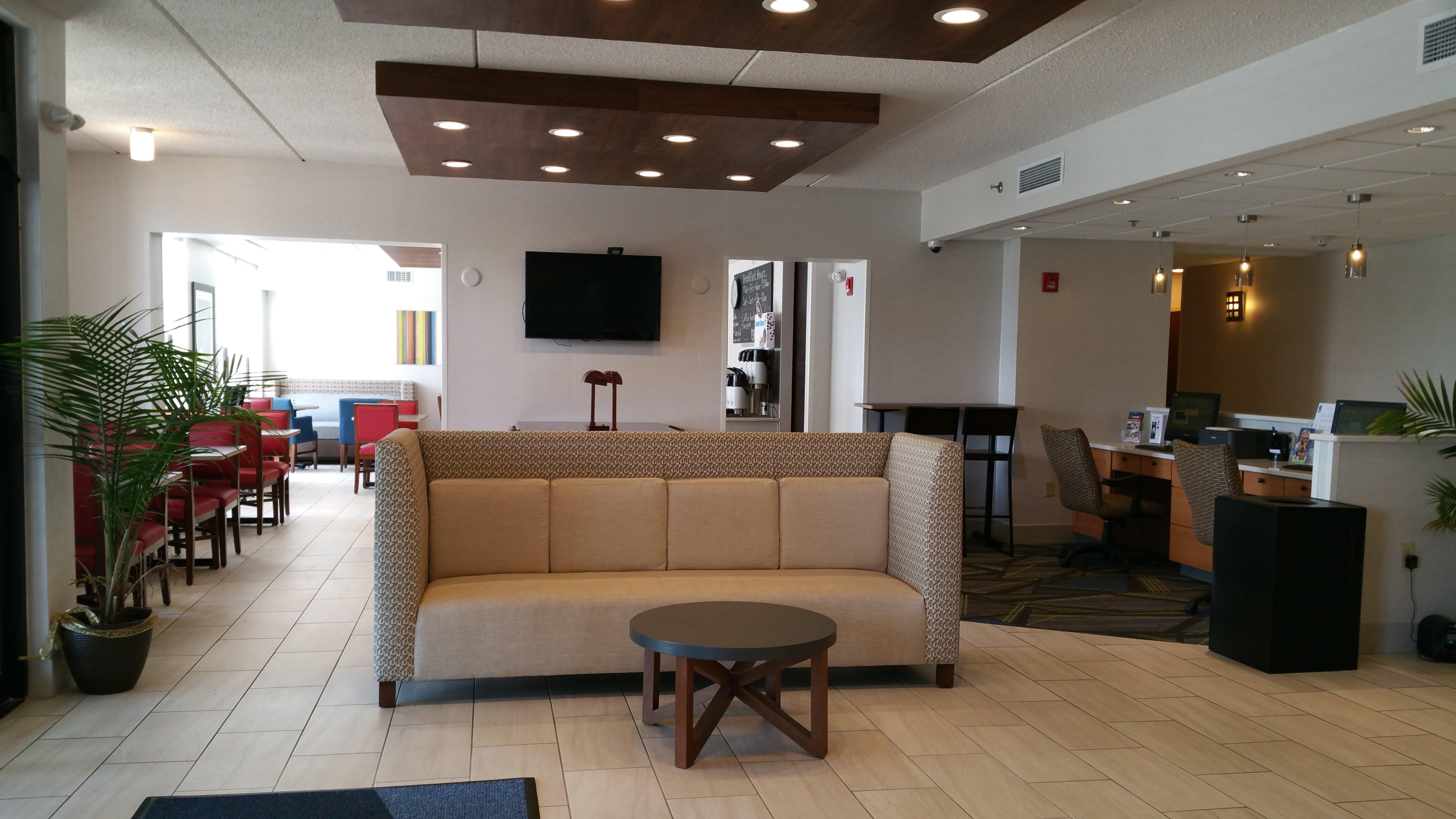 Holiday Inn Express Harrisburg East By Ihg Εξωτερικό φωτογραφία