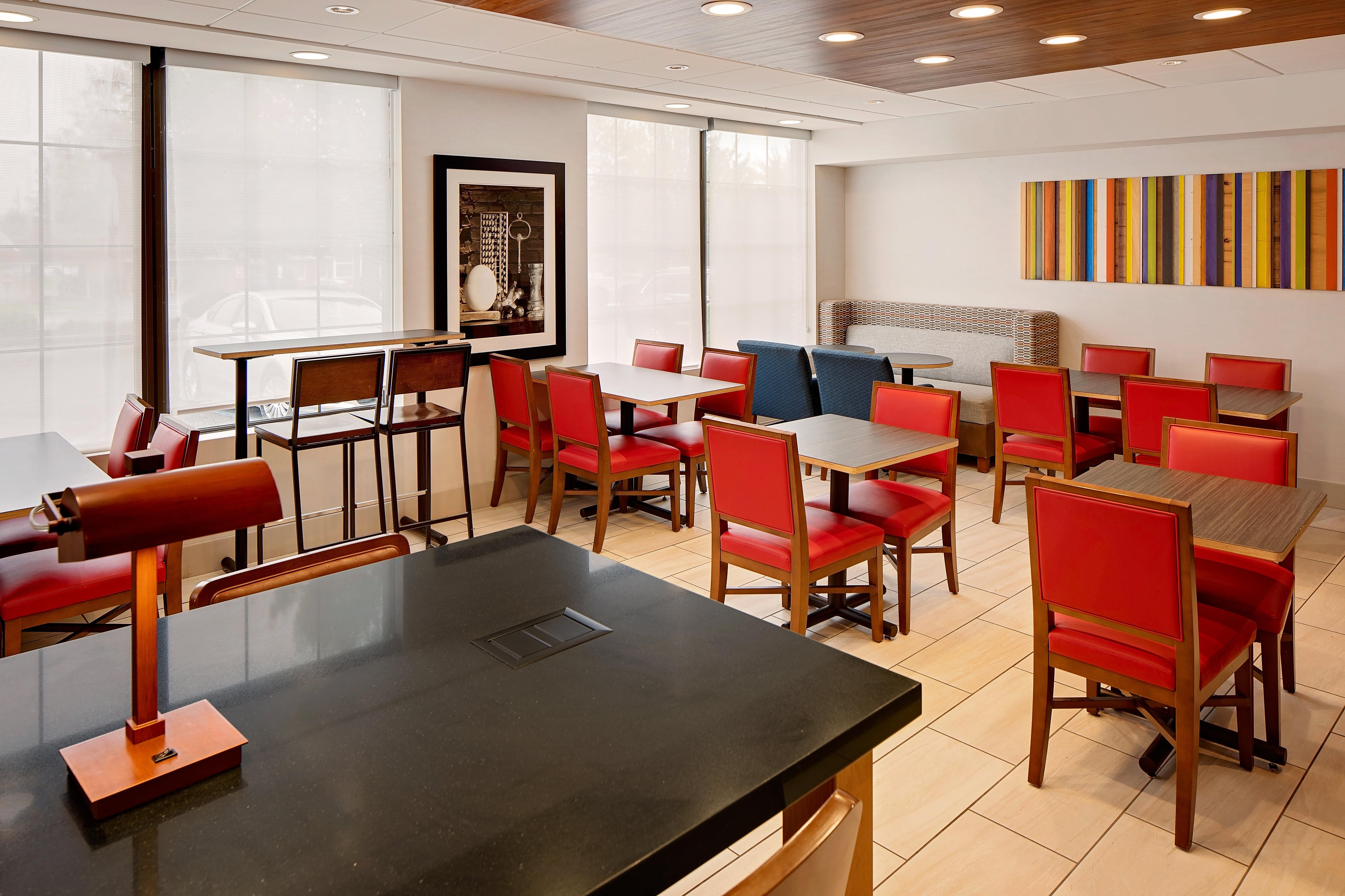 Holiday Inn Express Harrisburg East By Ihg Εξωτερικό φωτογραφία