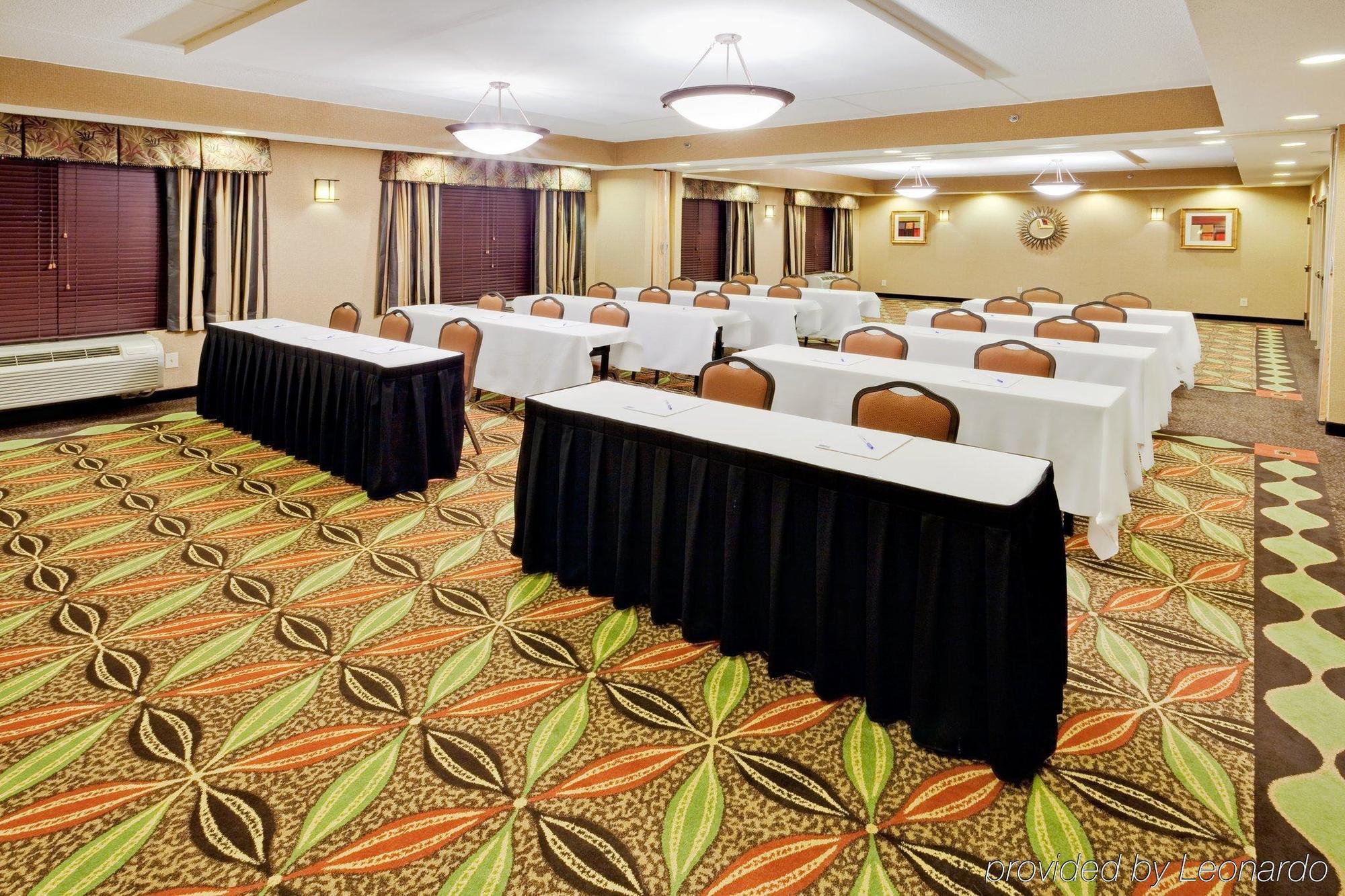 Holiday Inn Express Harrisburg East By Ihg Εξωτερικό φωτογραφία