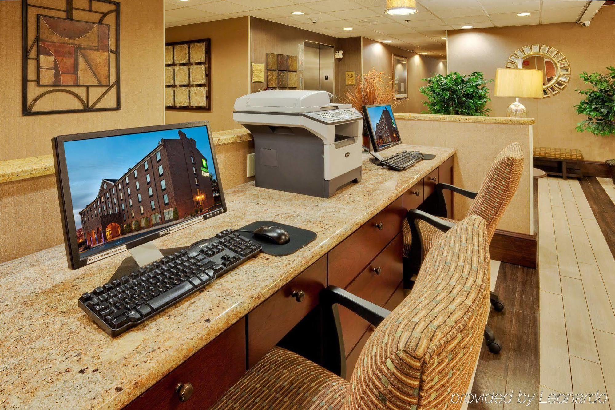 Holiday Inn Express Harrisburg East By Ihg Εξωτερικό φωτογραφία