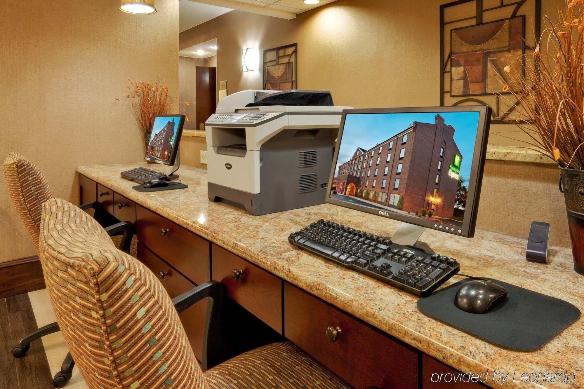 Holiday Inn Express Harrisburg East By Ihg Εξωτερικό φωτογραφία